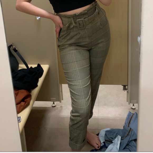 Women’s vintage style pants with belt. - Picture 1 of 2